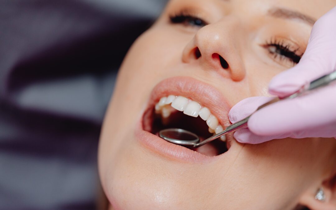 Gum Treatment Clinic in Mylapore: 9 Gum Disease Symptoms